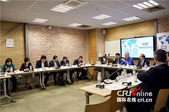 魏建国：在积极发展中描绘好“一带一路”倡议的工笔画